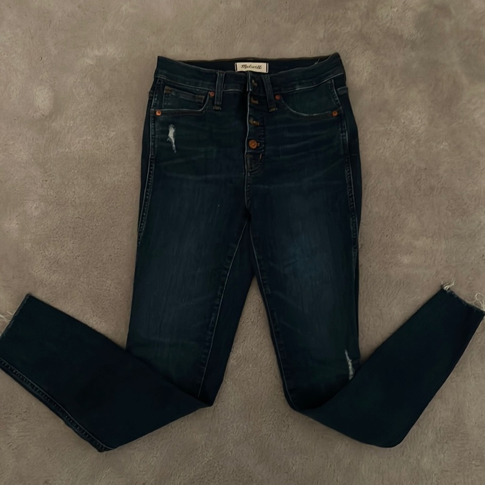 Madewell high rise skinny size 26. Like new. Button fly